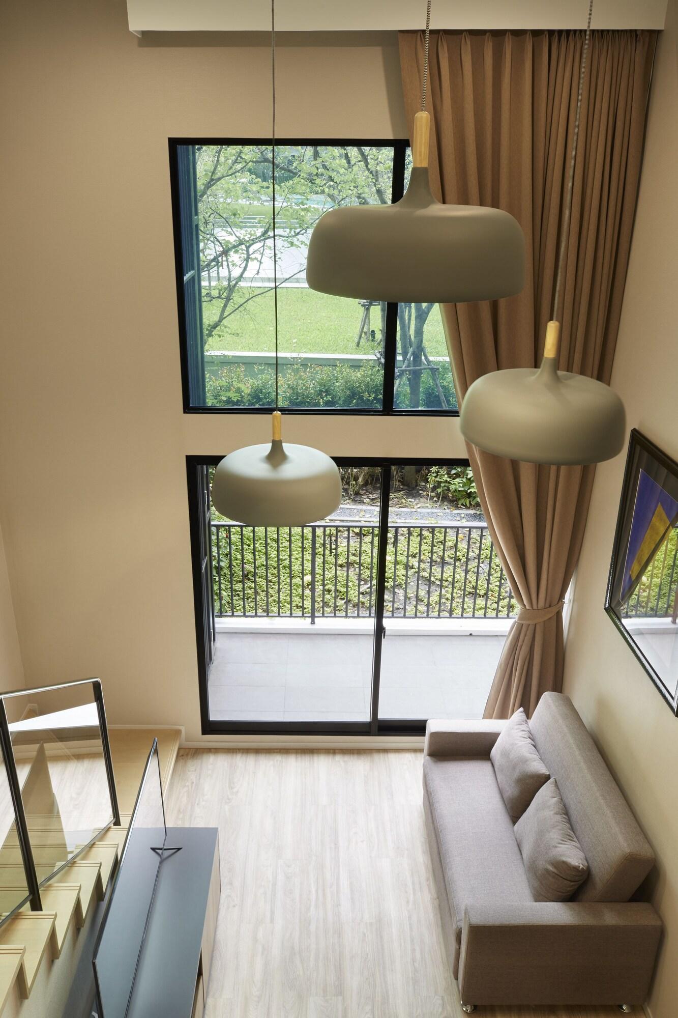 Blossom Sathorn By Tvc Hotel