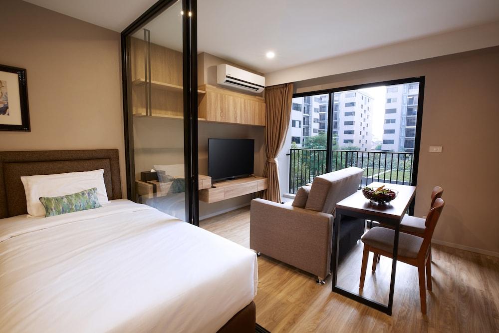 Blossom Sathorn By Tvc Hotel