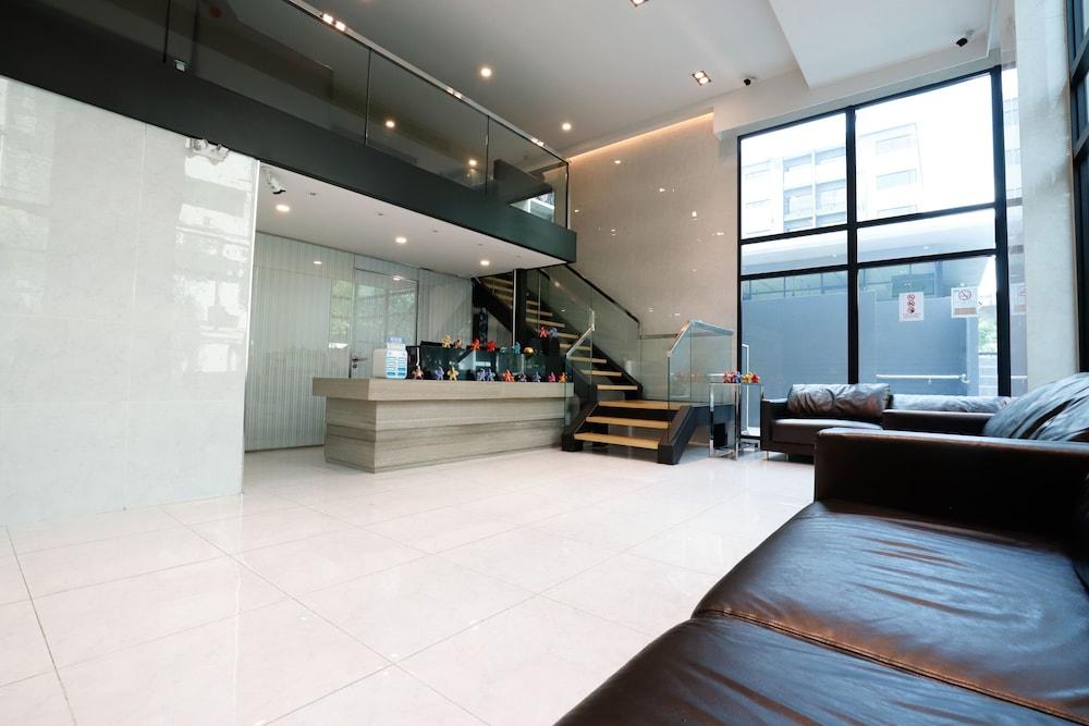 Blossom Sathorn By Tvc Hotel Bangkok
