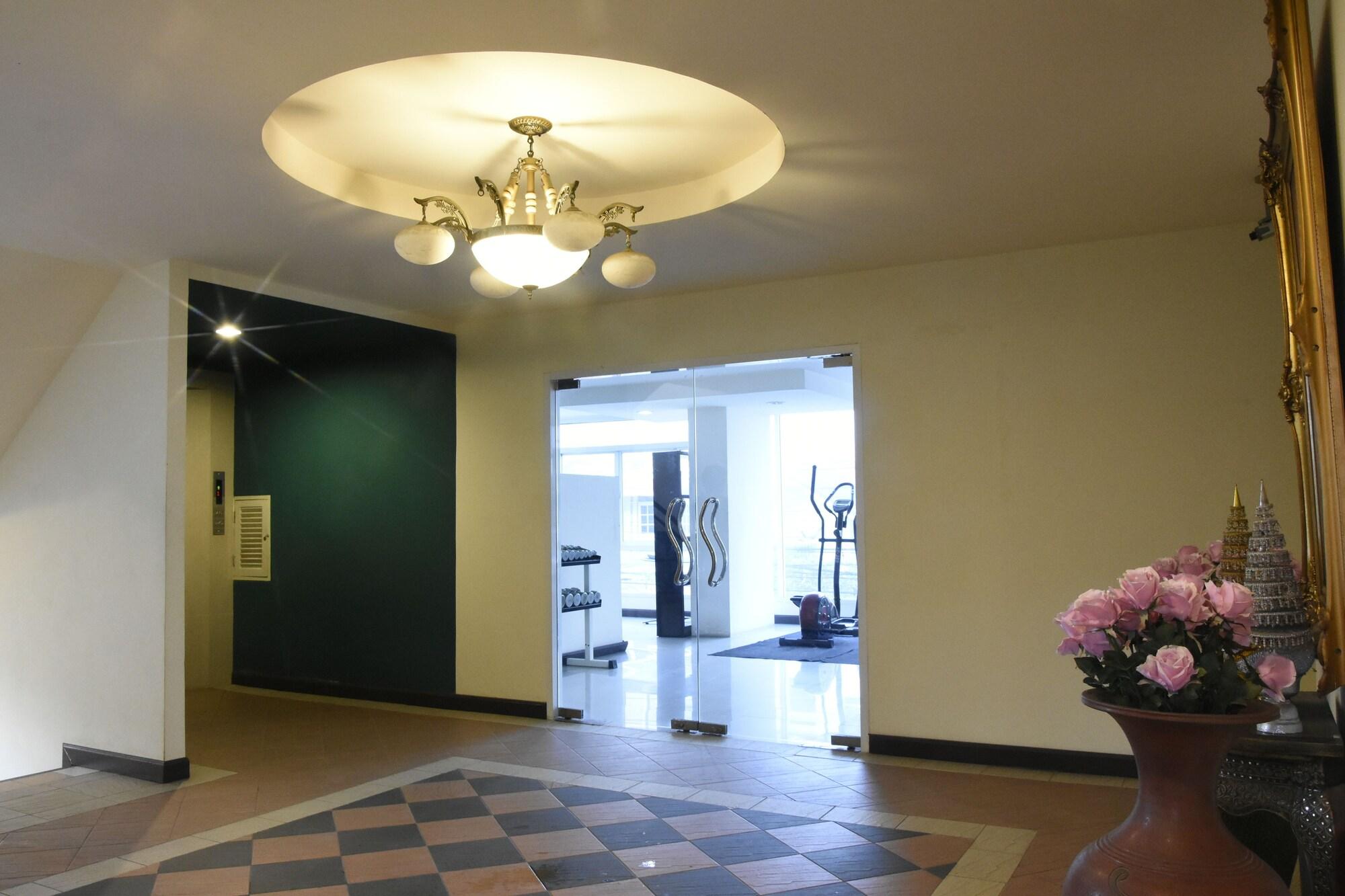 Nrv Donmuang Airport Aparthotel