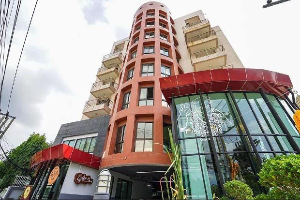 Boutique Poo-yai Lee Hotel Banguecoque