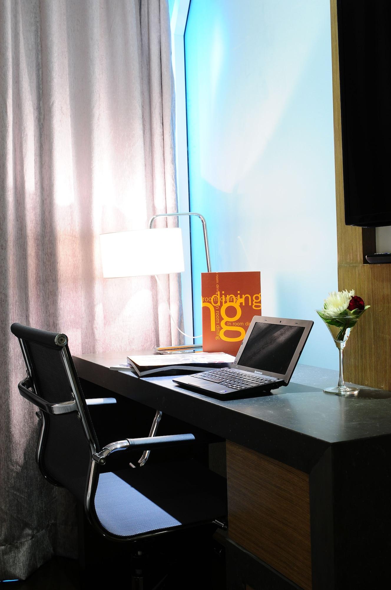 Citrus Sukhumvit 13 Nana By Compass Hospitality Hotel 4*