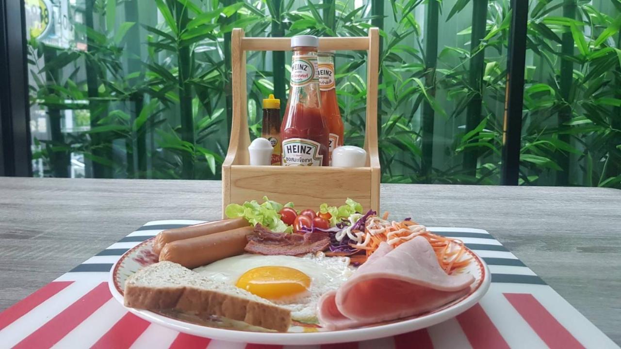 Acomodação com café da manhã  Mont Place Donmuang