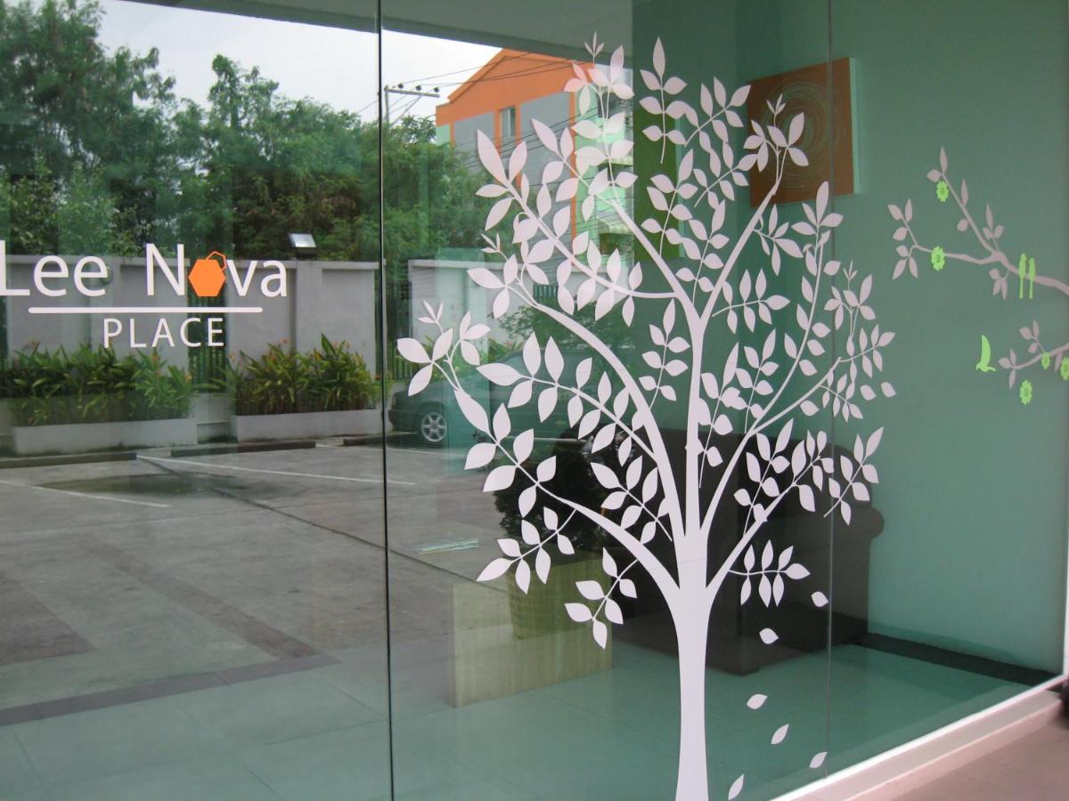 Leenova Place Hotel *