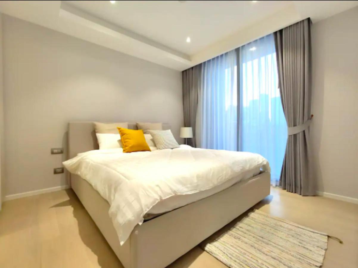 Appartement Sukhumvit 11#luxury#pool#gym#bts Nana&mrt Sukhumvit#1br#max2ppl *
