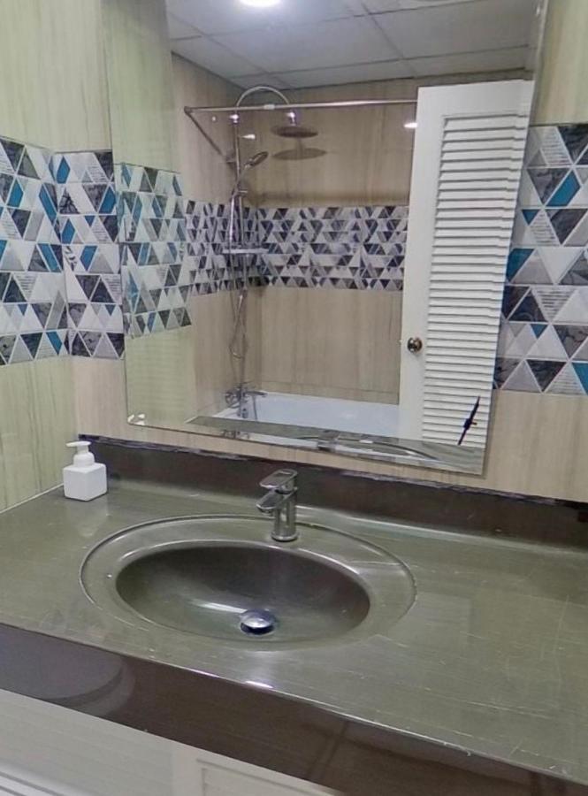 49 Suites Apartemen Bangkok