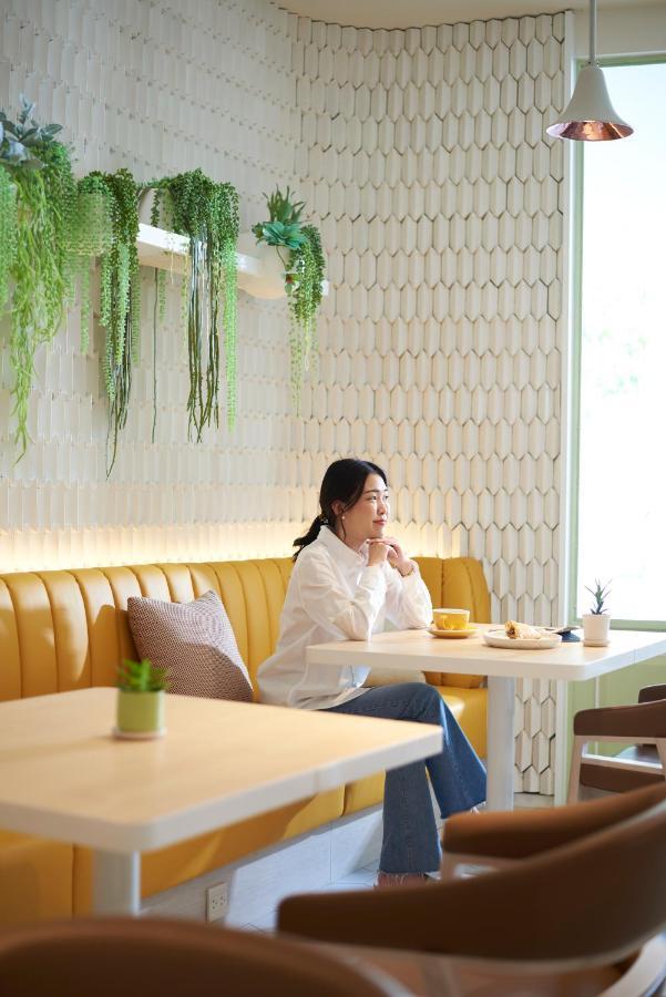 Shama Yen-akat Hotel