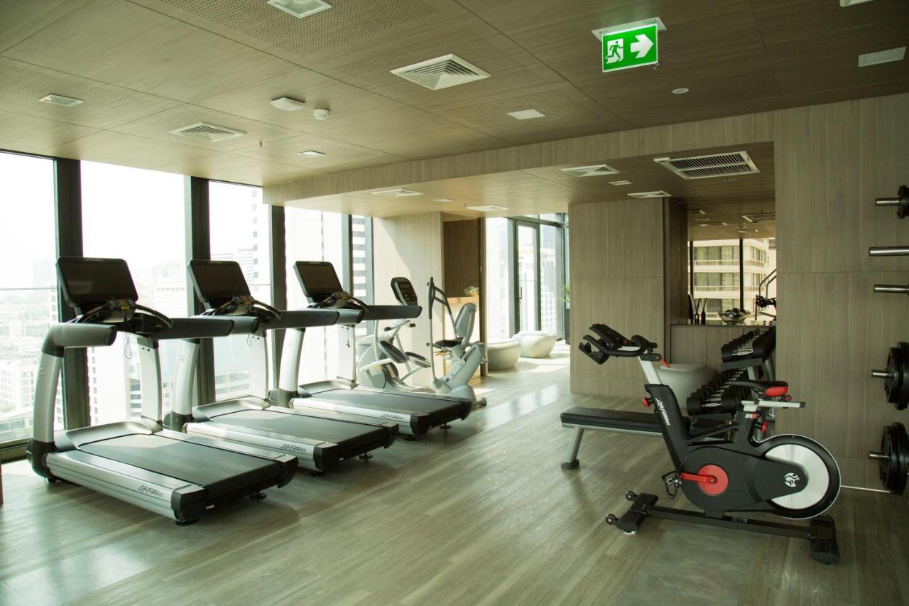Sukhumvit 11#luxury#pool#gym#bts Nana&mrt Sukhumvit#1br#max2ppl *