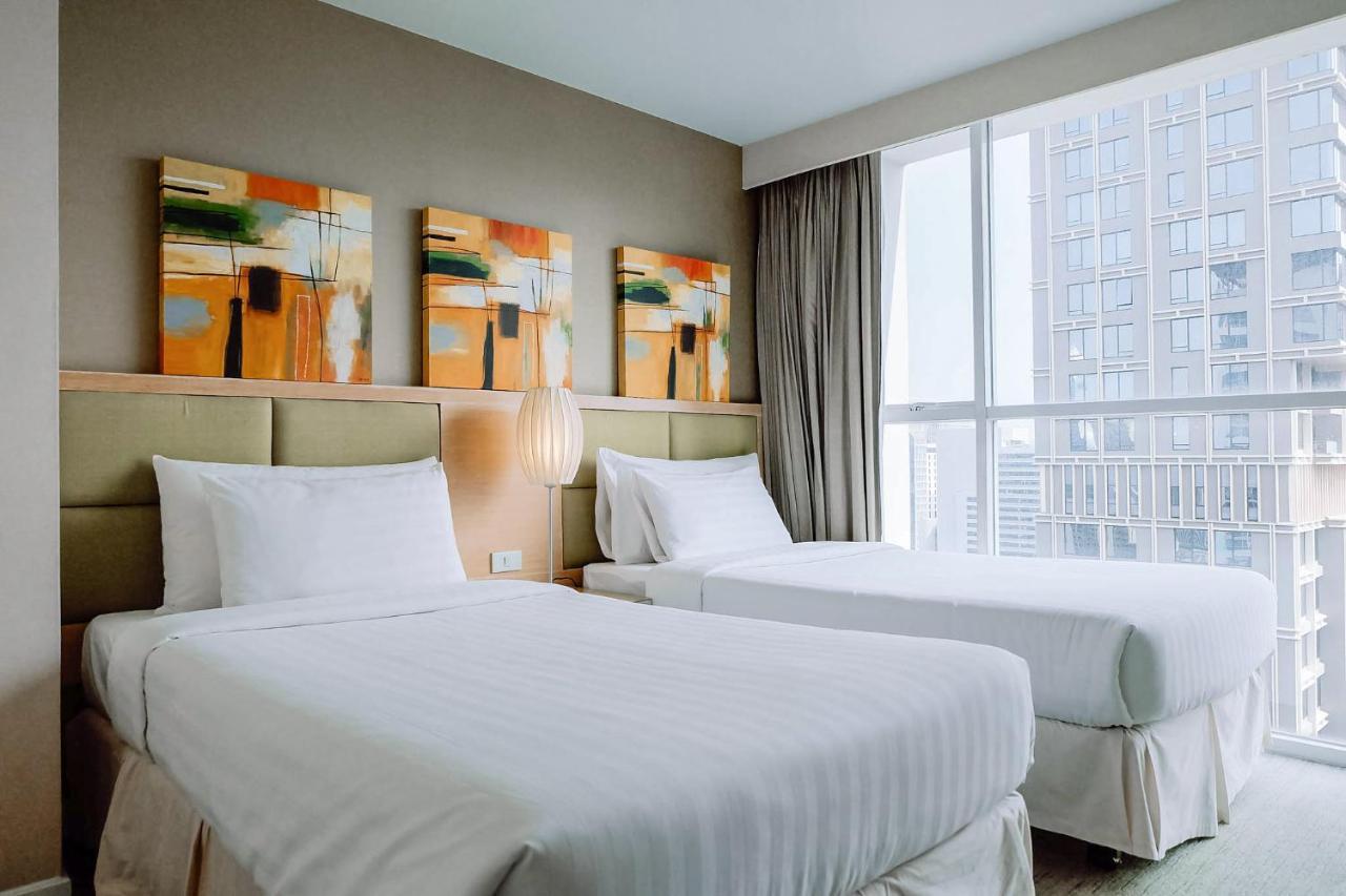 Urbana Langsuan Hotel