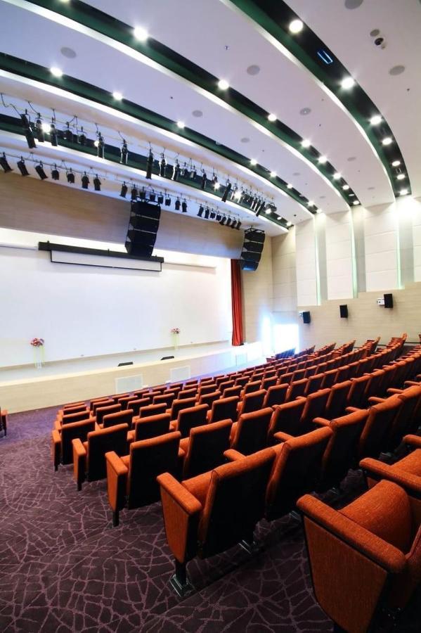 Centara Life Government Complex & Convention Centre Chaeng Watthana Bangkok