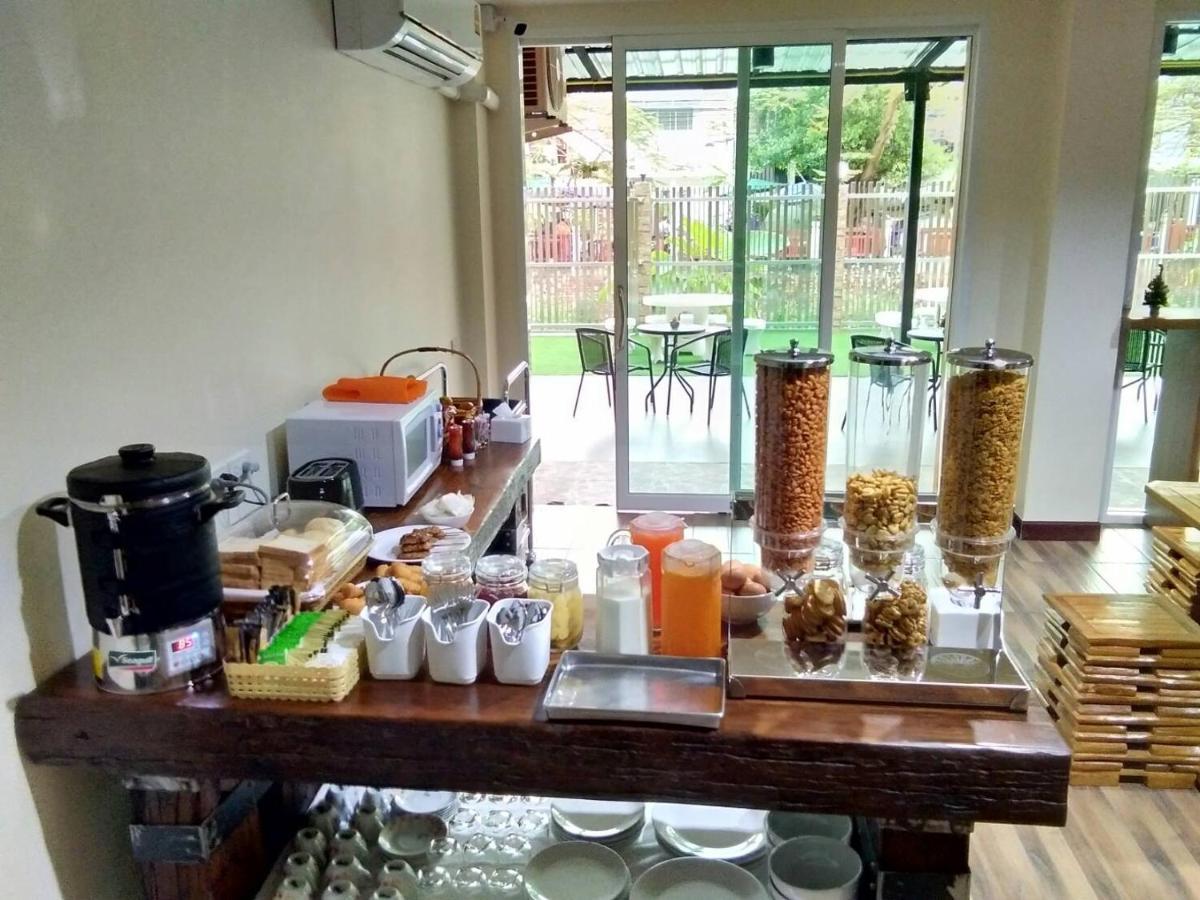 Hostel Baan Wanchart Bangkok
