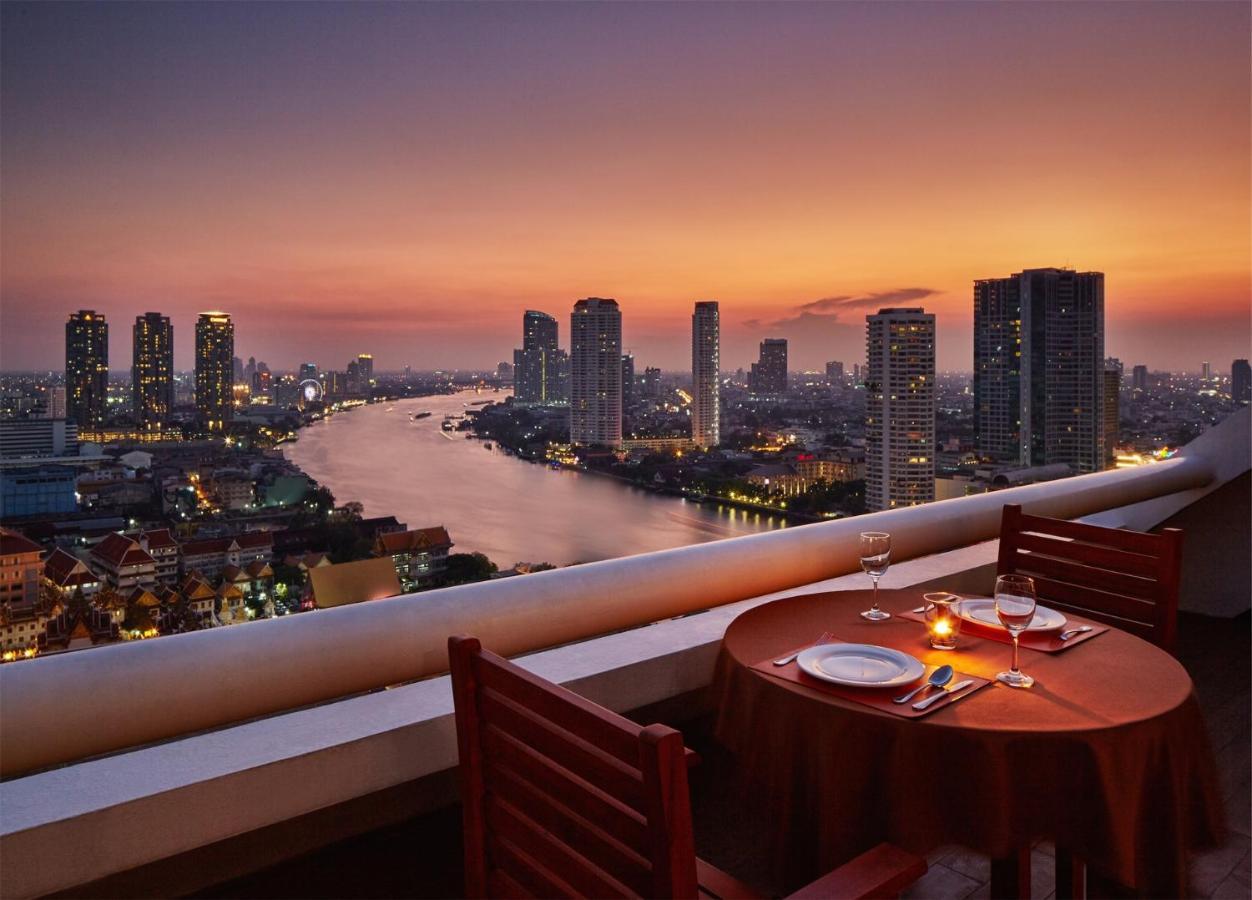 Centre Point Plus Hotel Silom - Newly Renovated 4*
