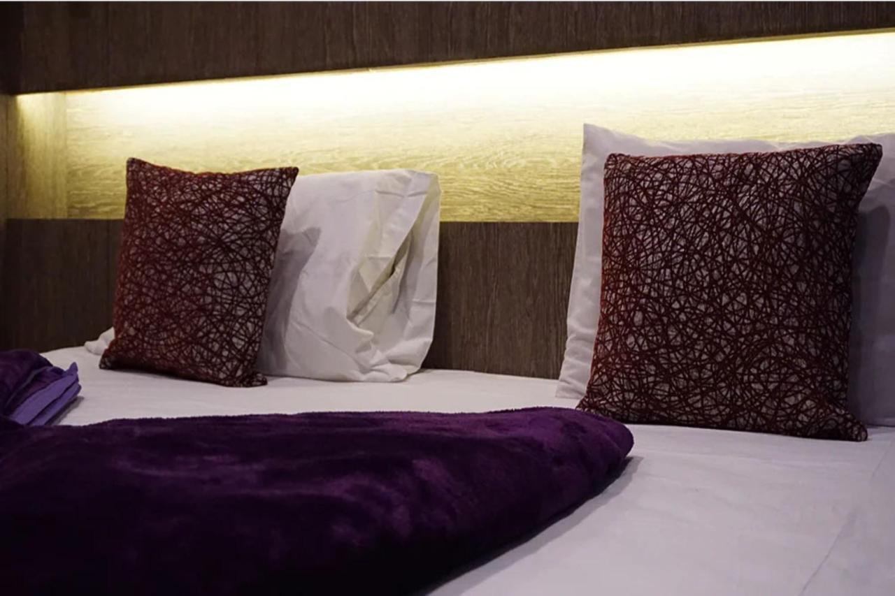 Kaya Place Hotel Bangkok