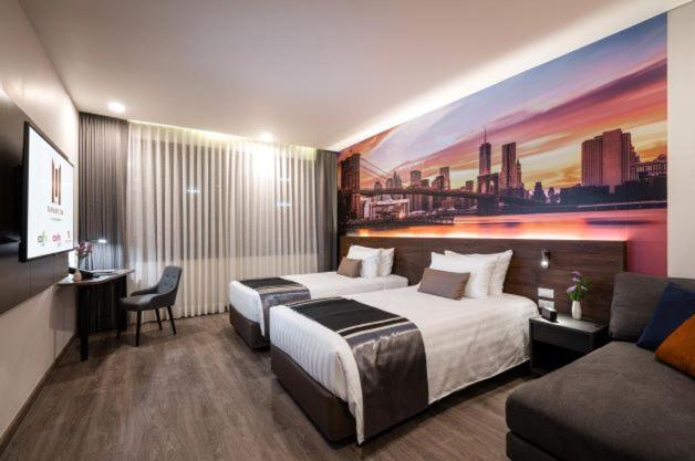 Manhattan 4*