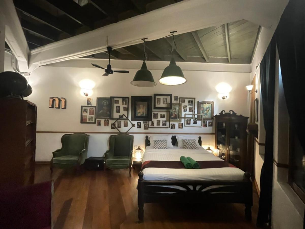 Hotel 103 - Bed And Brews