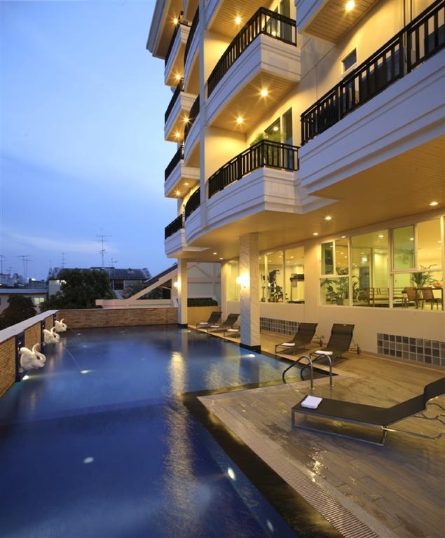 Aparthotel Patio 4*
