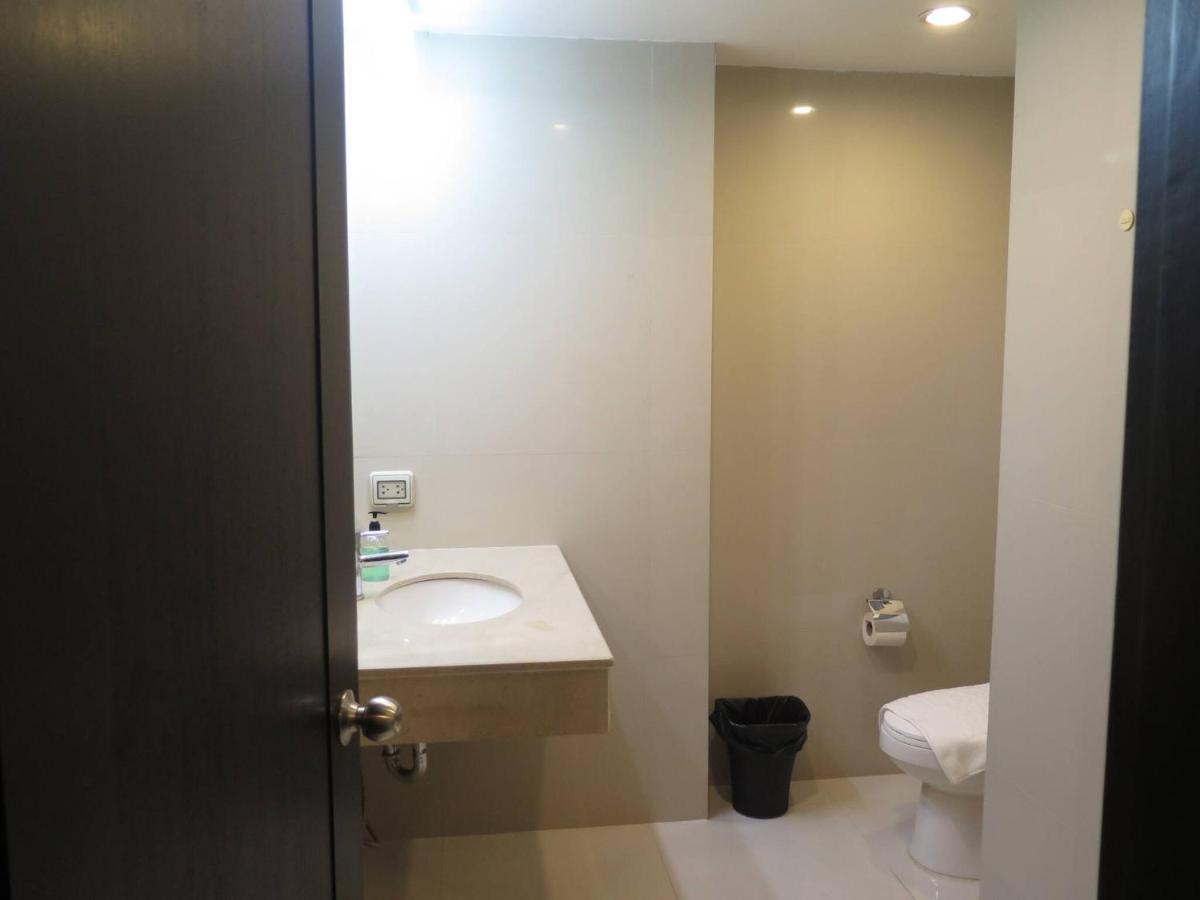 Apartment 7c-2 Bedrooms3baths In Downtown Near Mrtbtsboat Station