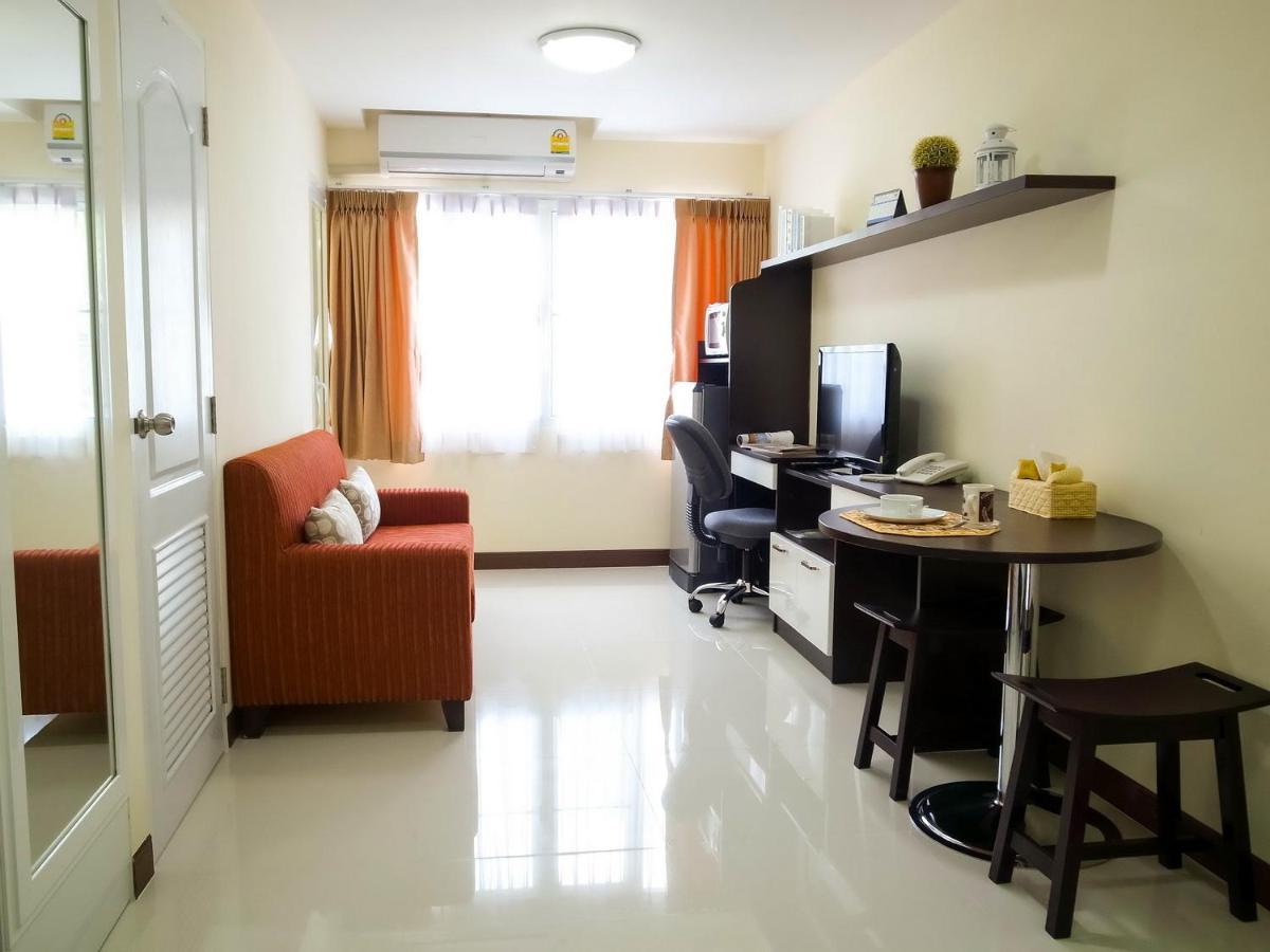 Charming Resident At Ekkamai From Unit Up To 2 Bedroom * Bangkok