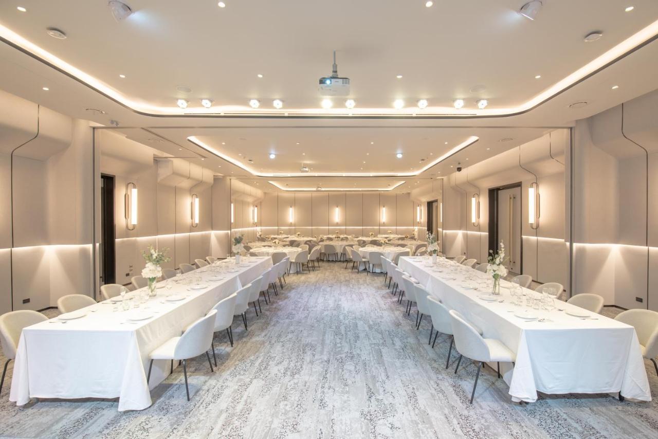 Mii Srinakarin Hotel 5*