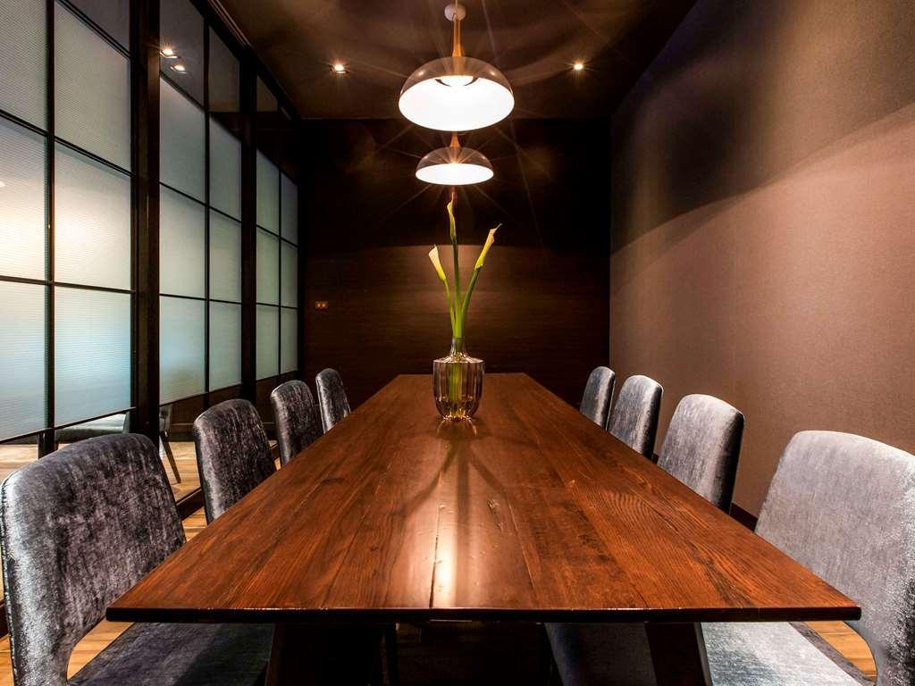 Novotel Sukhumvit 39 Hotel 4*