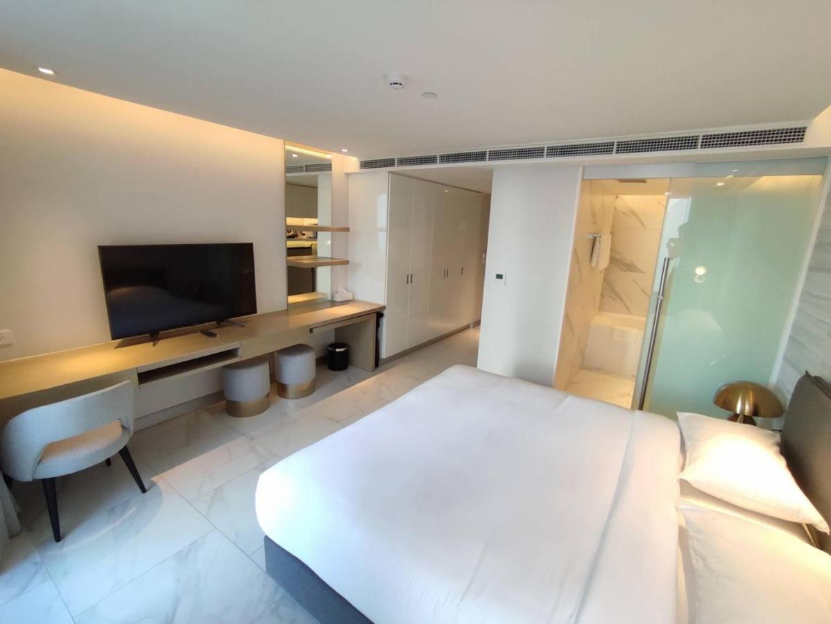 Hotel Ashley Thonglor 4*