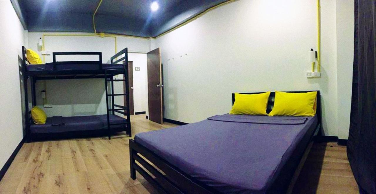 Bed Suvarnabhumi Hostel