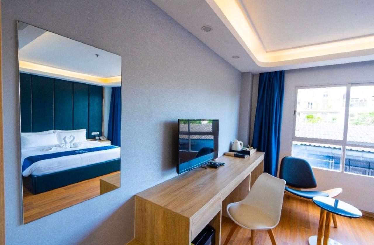 Hotel Sapphire Silom 5*
