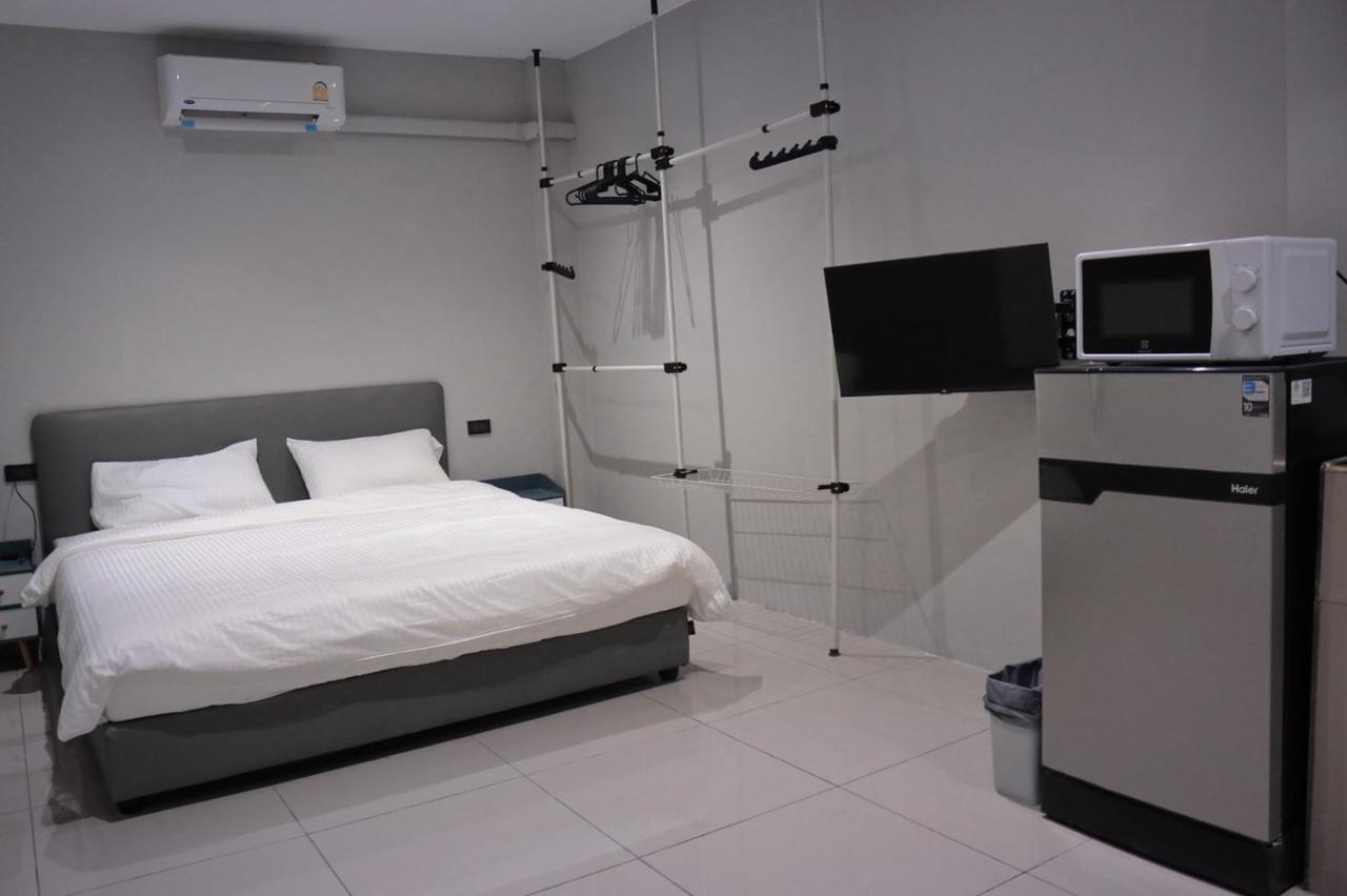 Nato House Ekkamai Aparthotel Bangkok