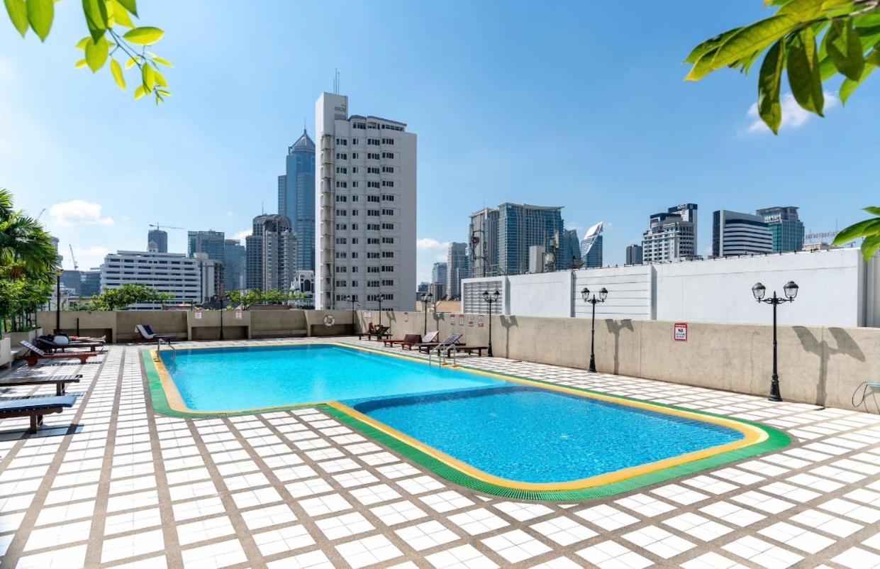 Omnitower Two Bedroom Cozy * Bangkok