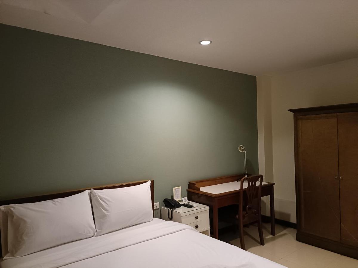 Hotel Jl 3*