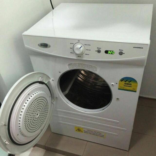 Omnitower Two Bedroom Cozy * Bangkok