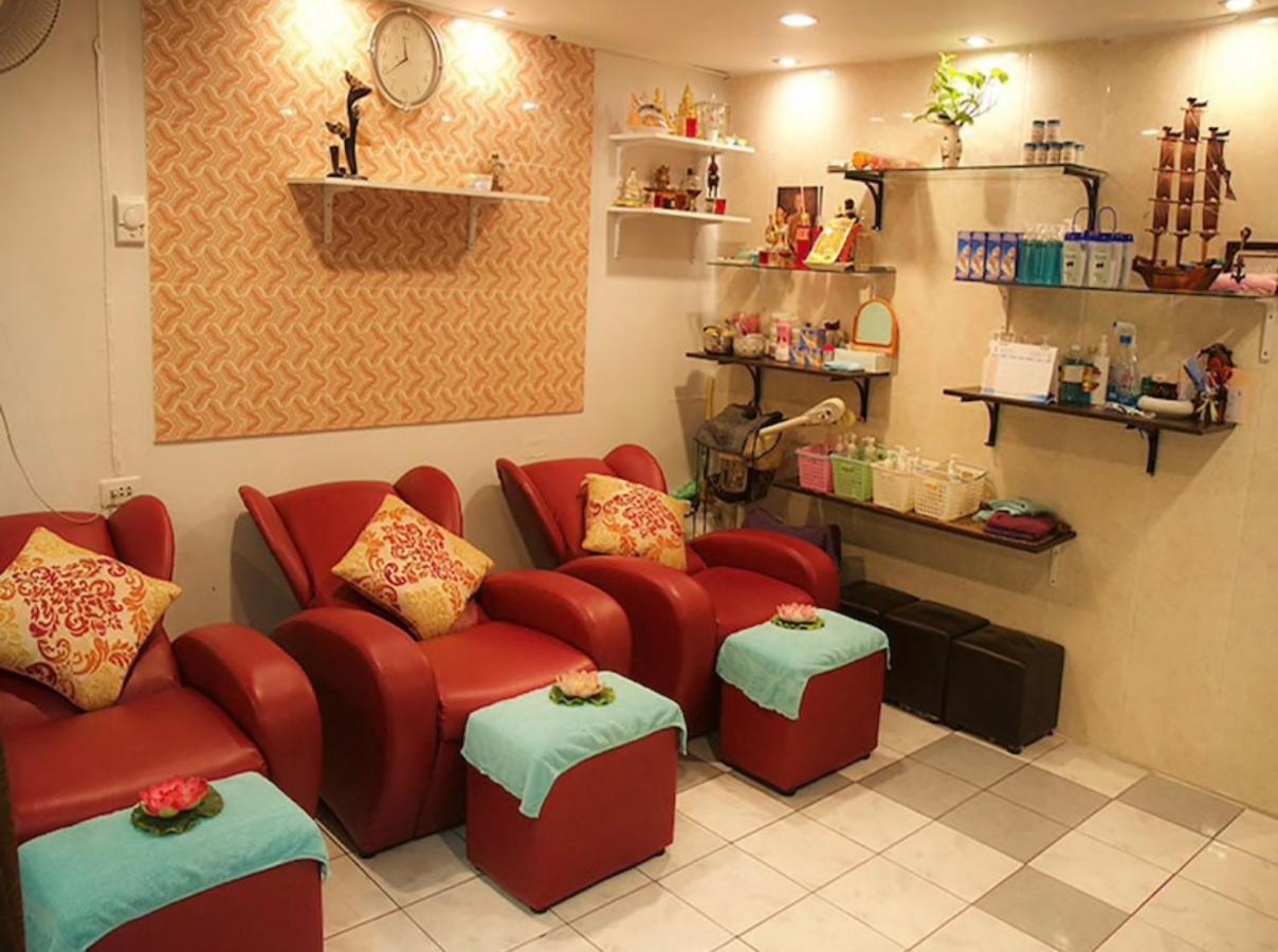 Omnitower Two Bedroom Cozy Apartment *