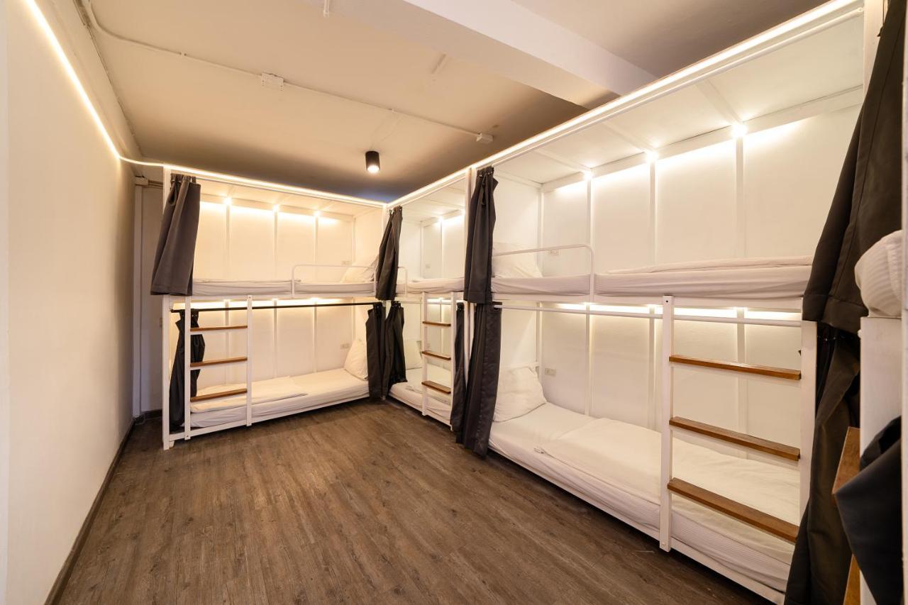 Oh - Khaosan Hostel Bangkok