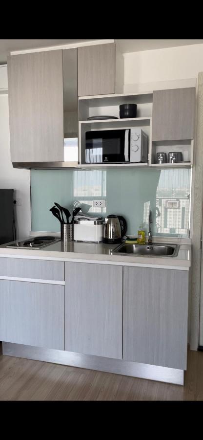 Apartment Breezy With Balcony View Sukhumvit77