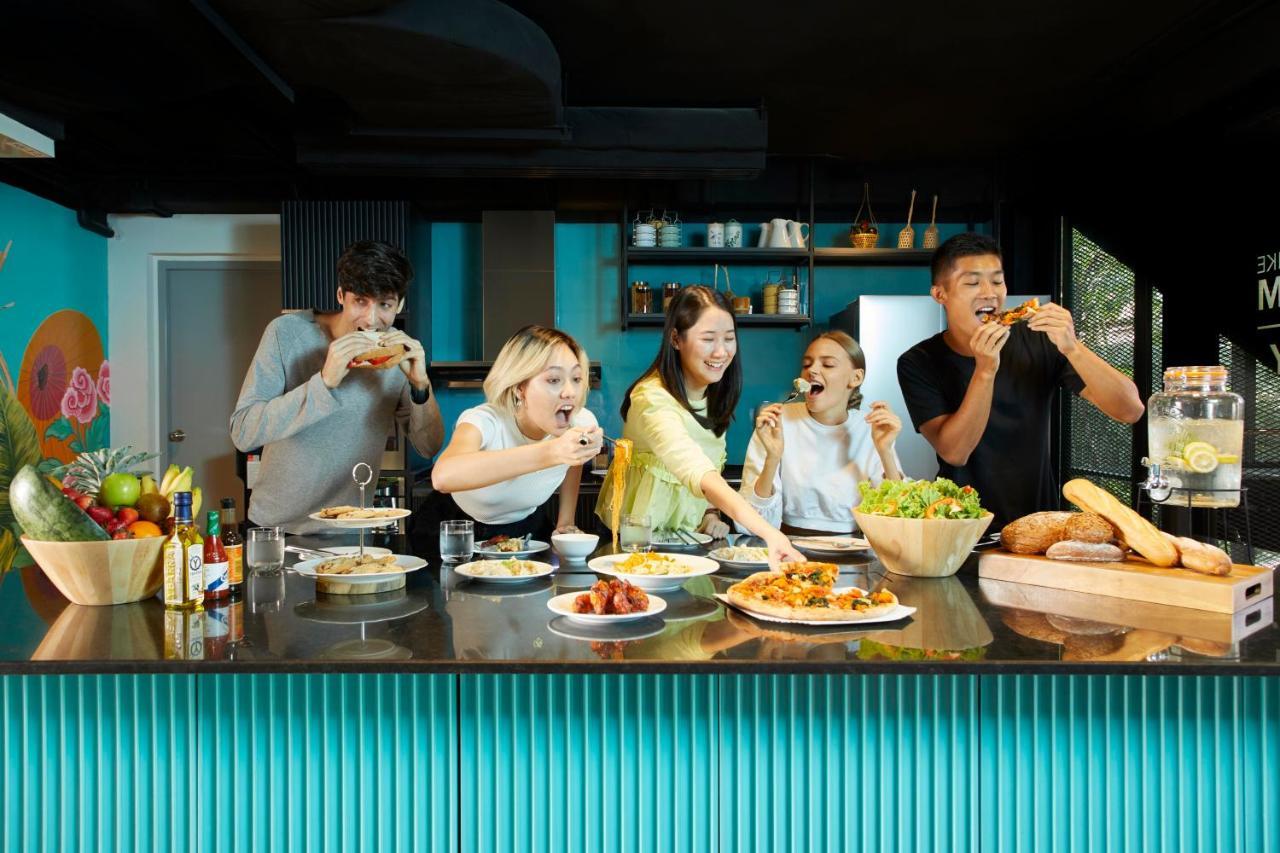 Lyf Sukhumvit 8 4*