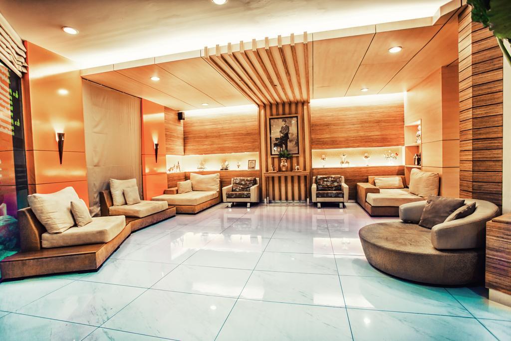 Hotel The Cm