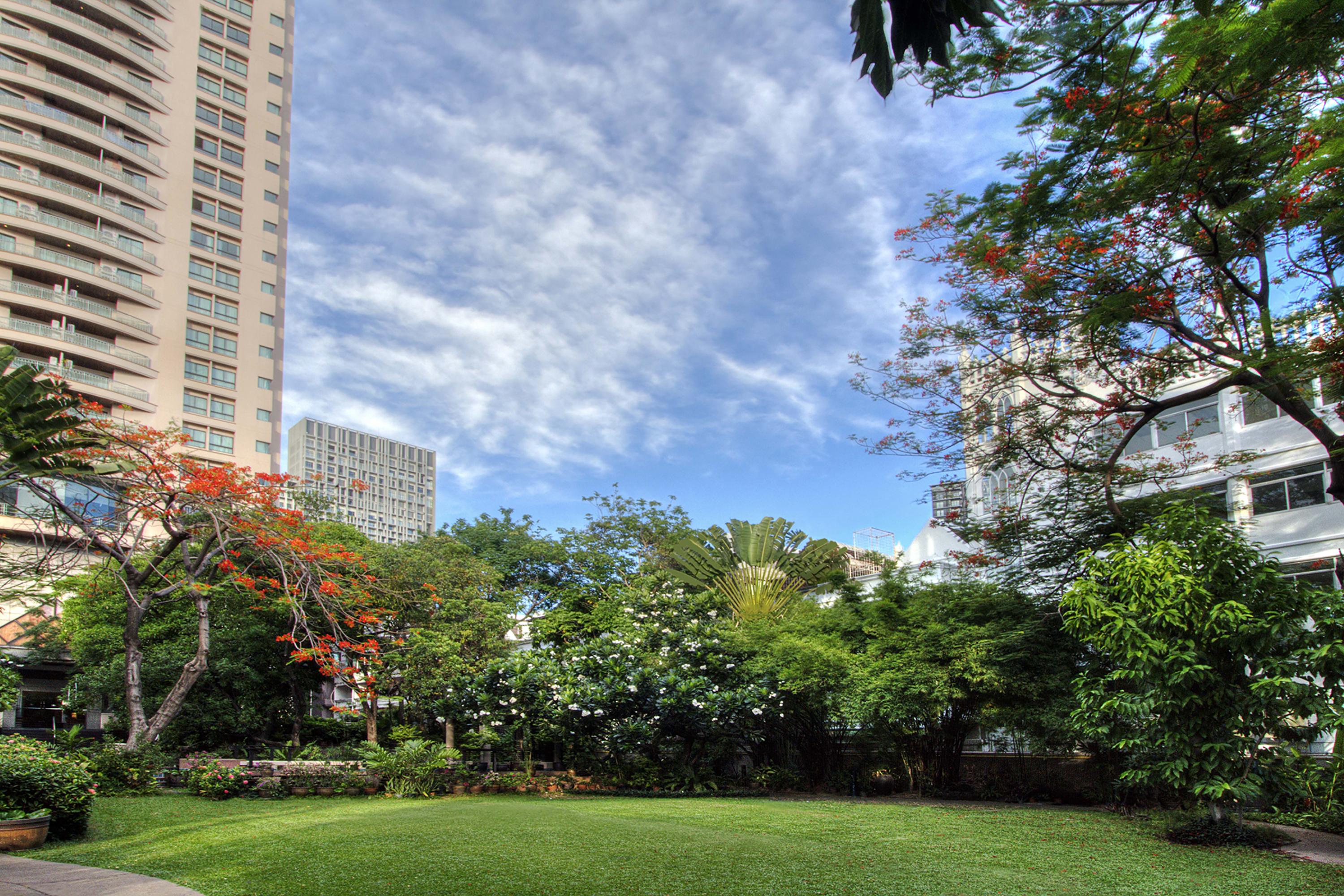 Somerset Park Suanplu Apartment *