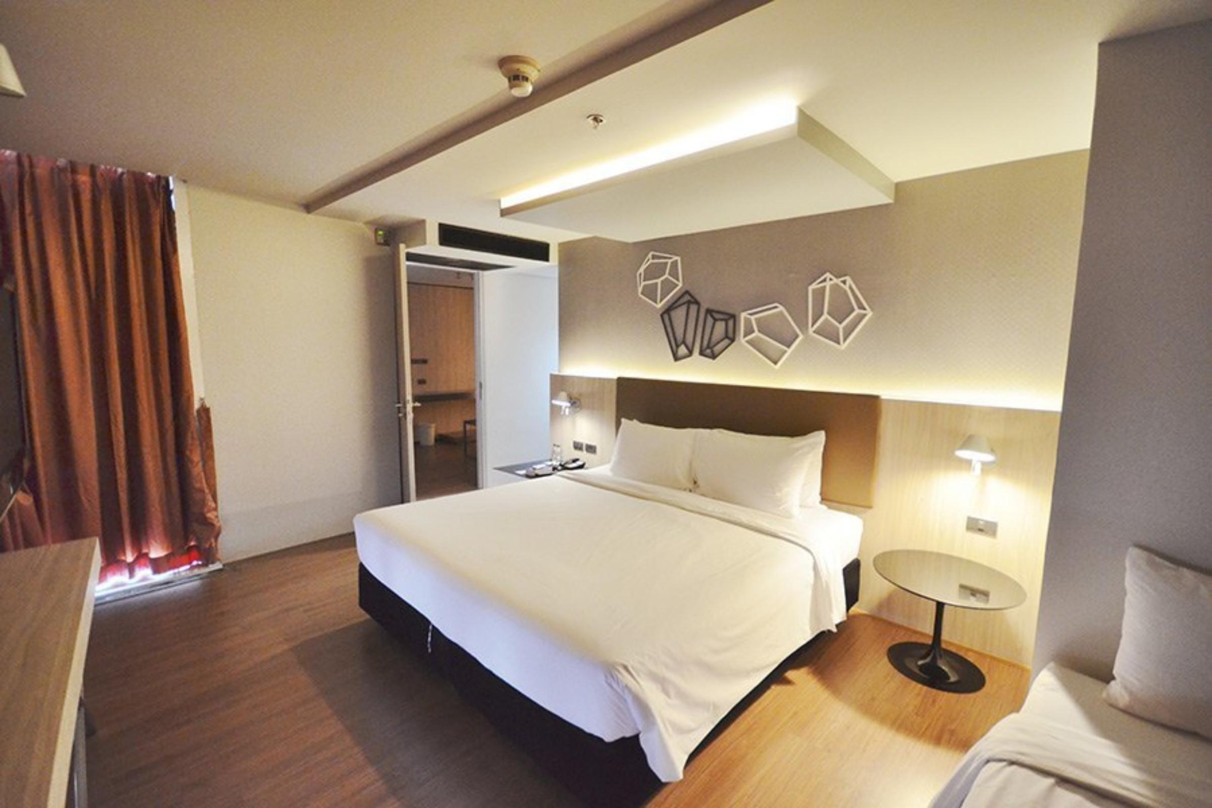 The Heritage 4*