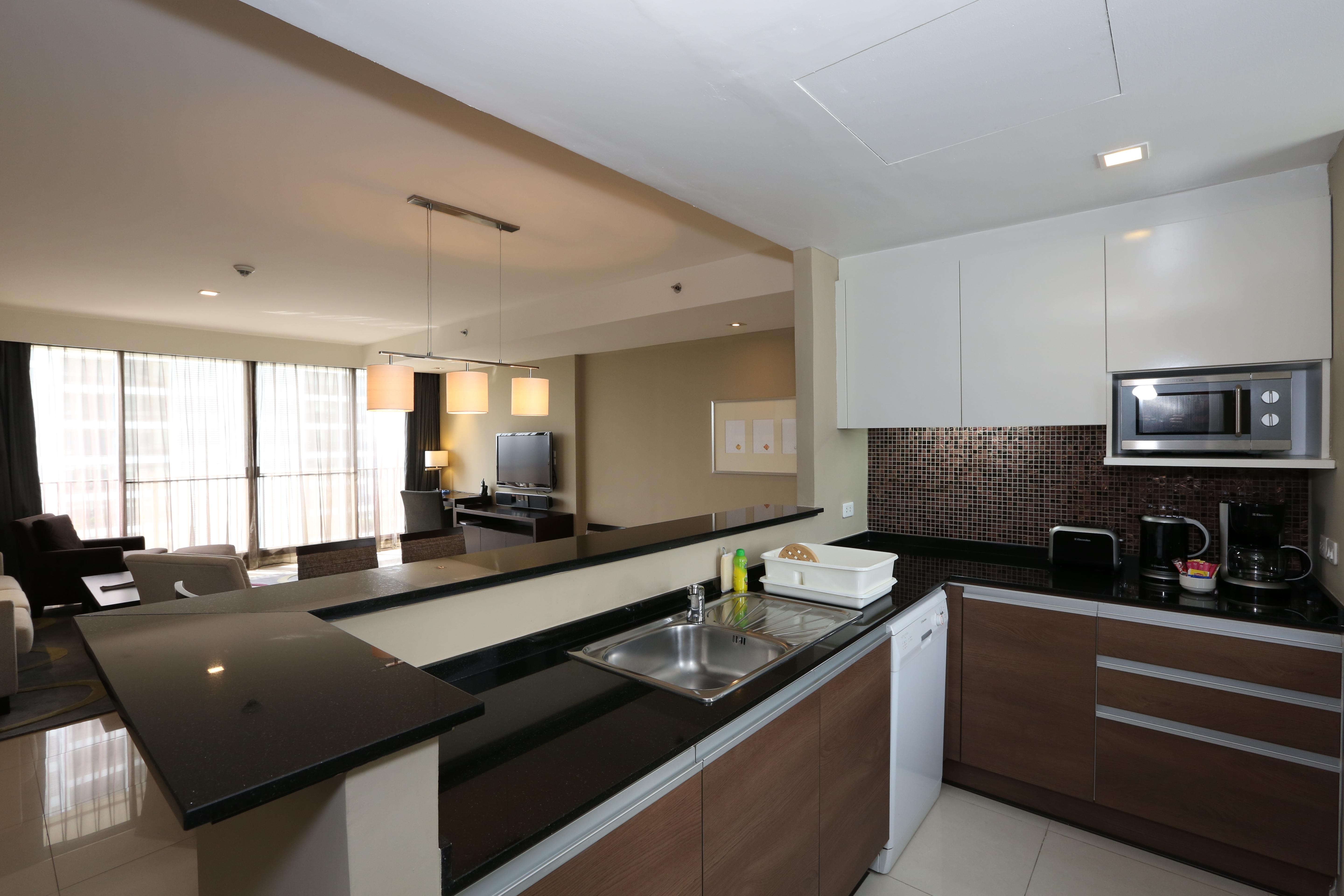 Bangna Pride & 4* Bangkok