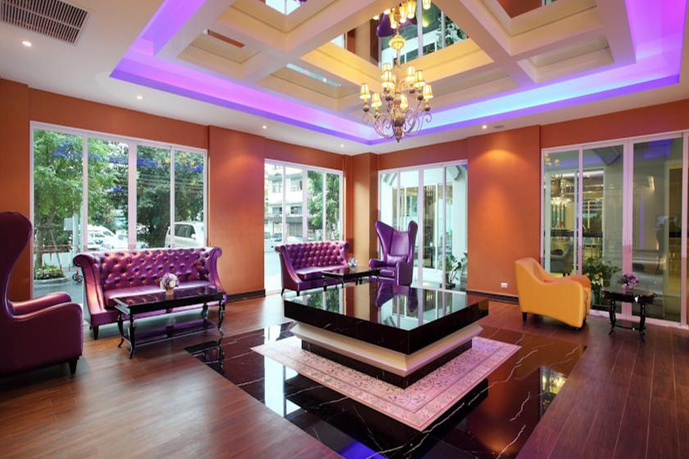 Hotel Chillax