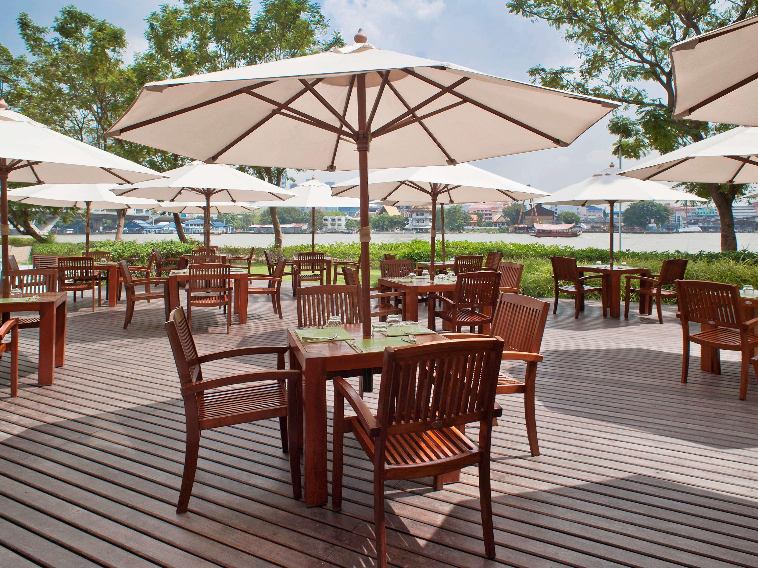 Hotel Ibis Riverside 3*
