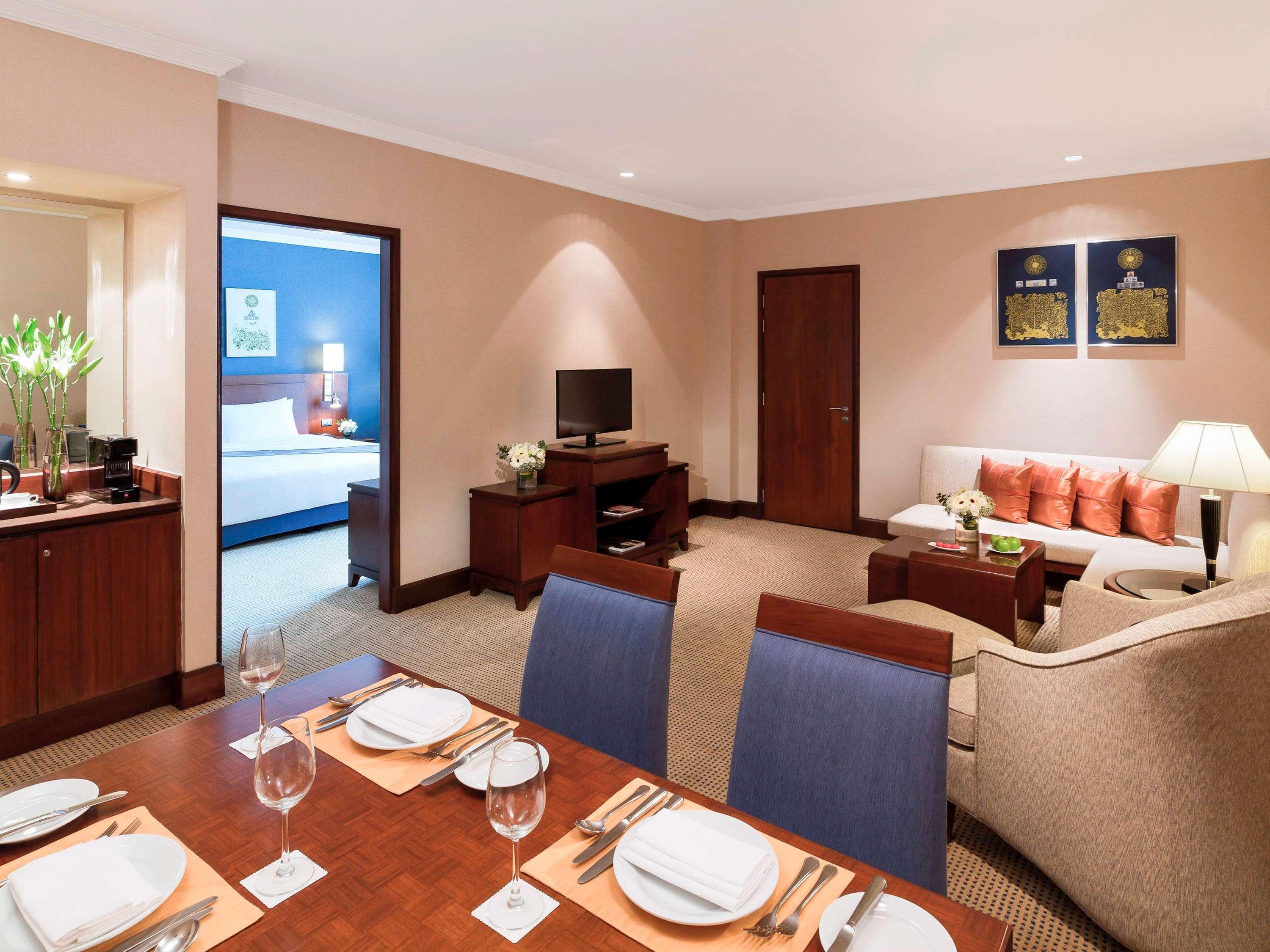 Hotel Hyatt Regency Suvarnabhumi Airport 4*