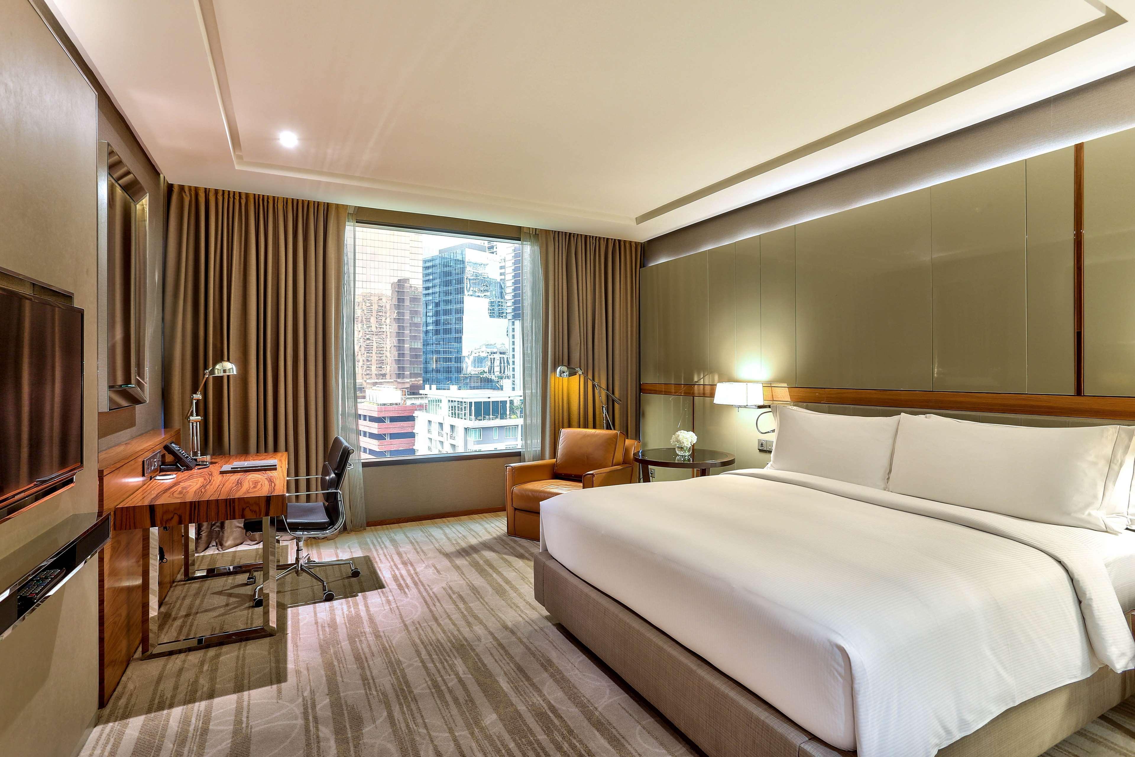Hotel Hilton Sukhumvit 5*