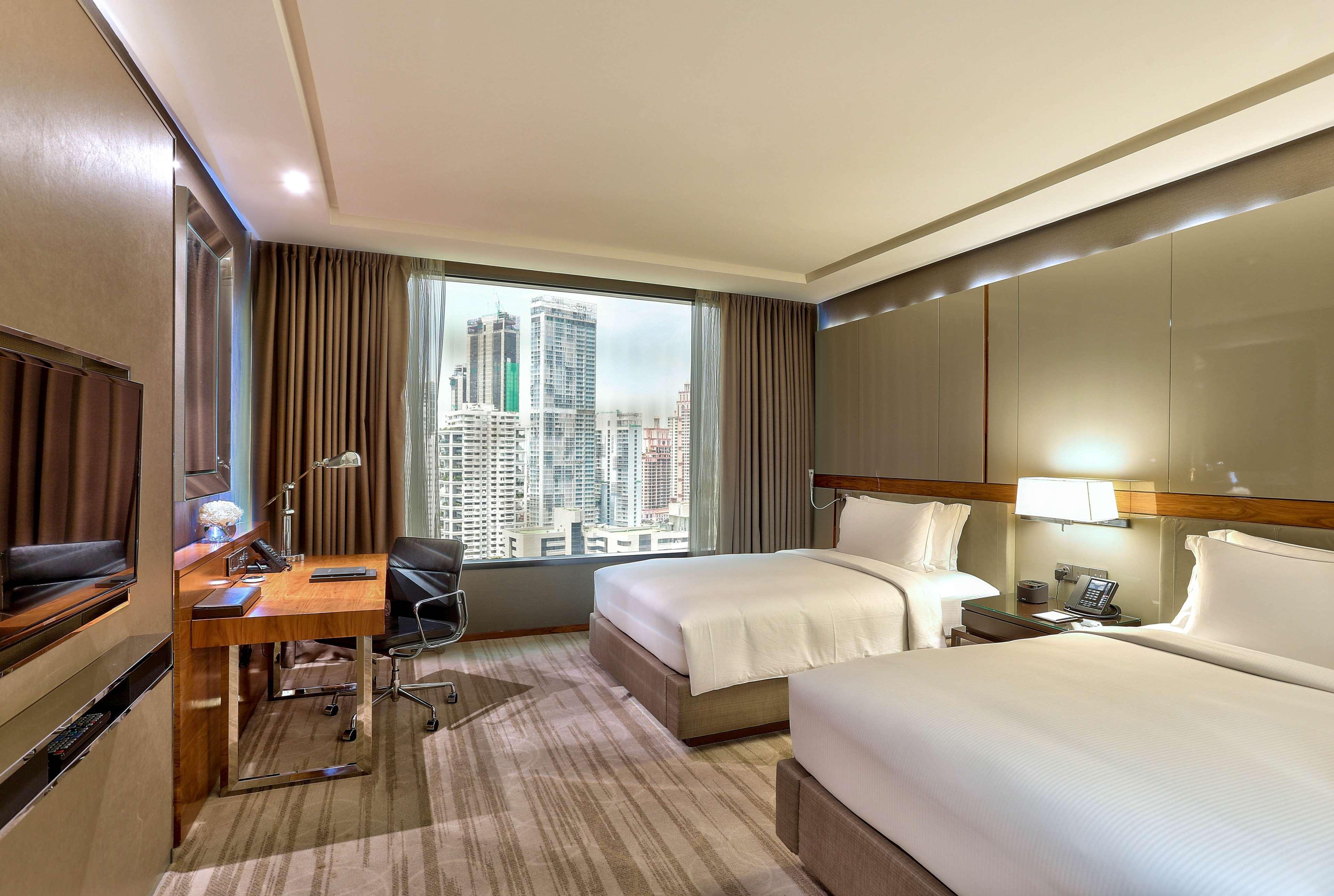 Hotel Hilton Sukhumvit 5*