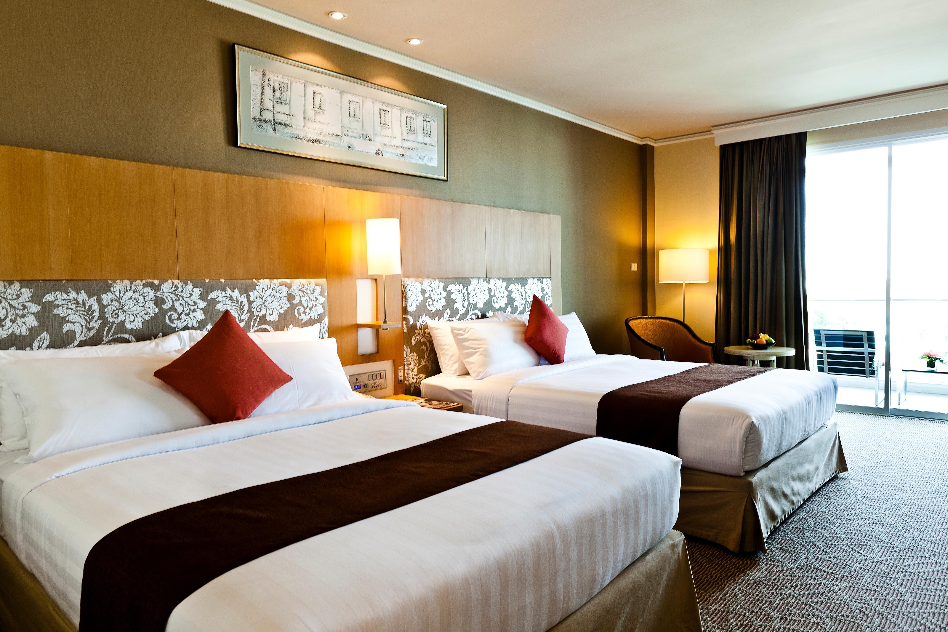Royal Princess Larn Luang - Sha Extra Plus 4*