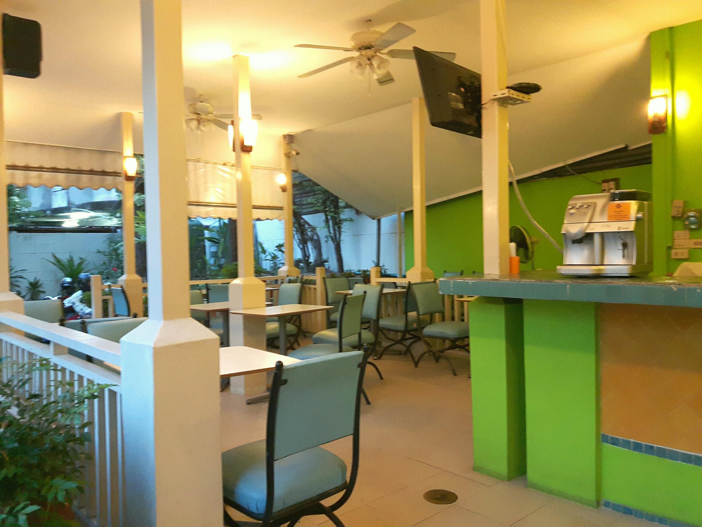 Sawasdee Sukhumvit
