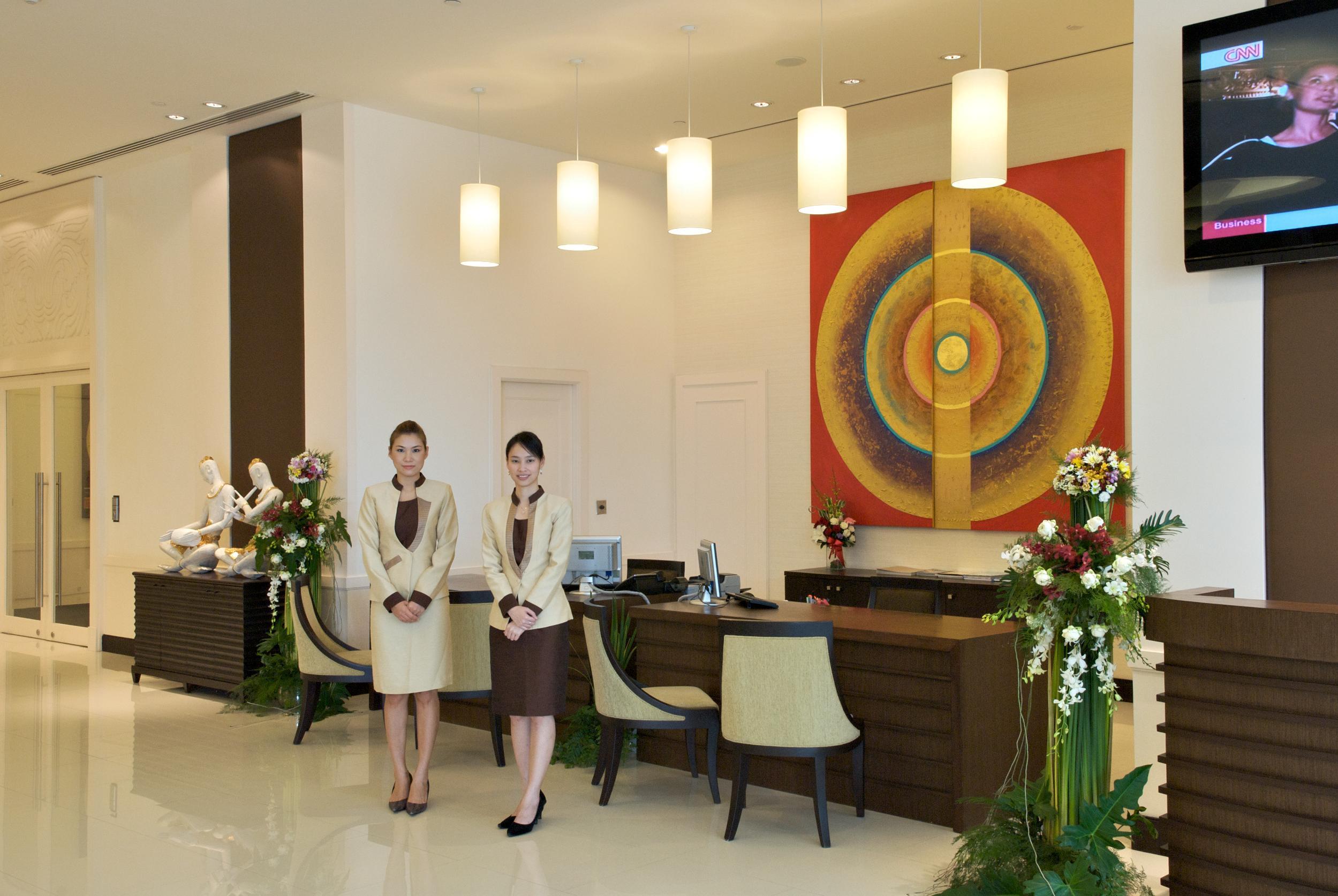 Hotel The Narathiwas & Sathorn