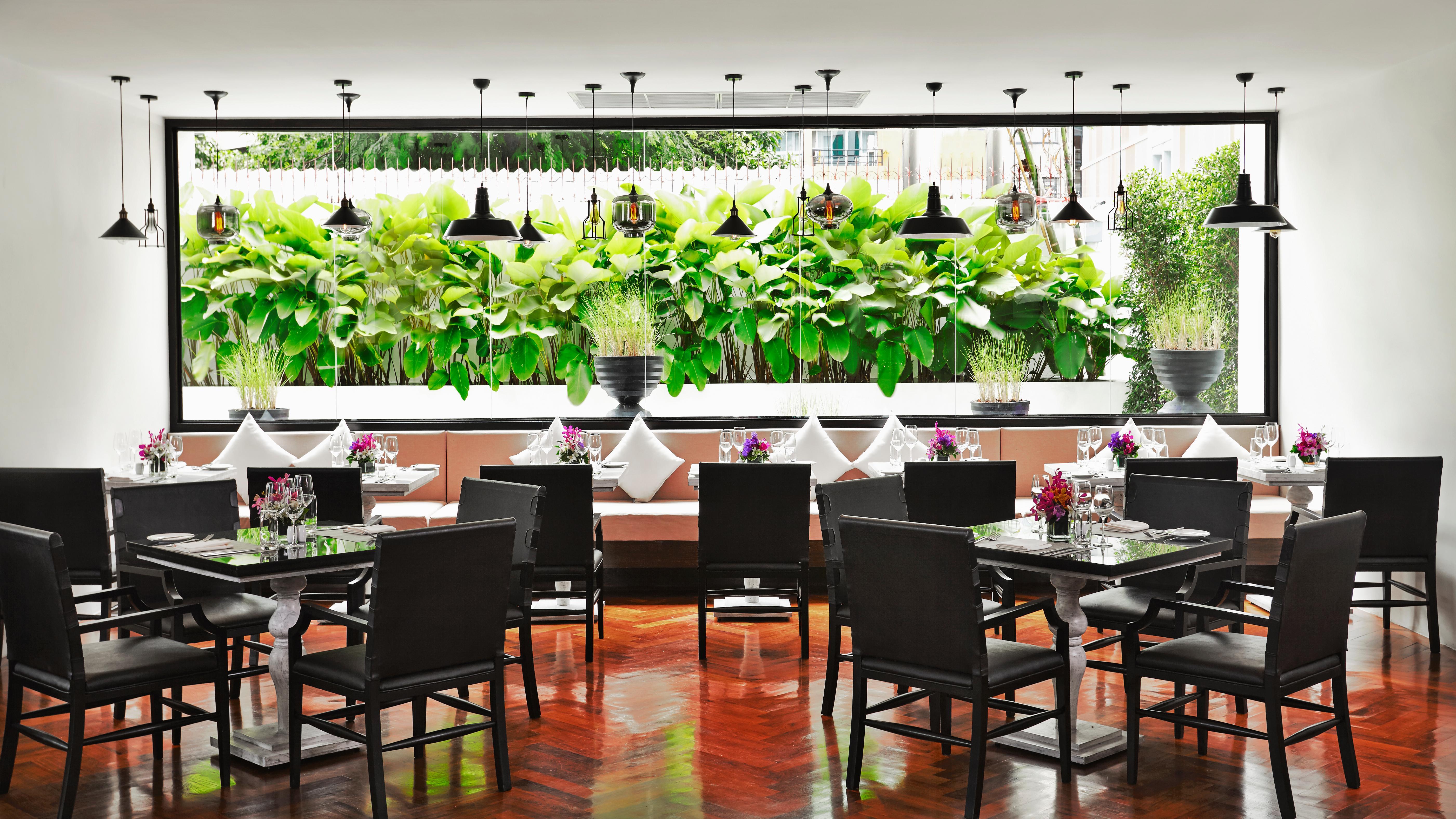 Moevenpick Sukhumvit 15 Hotel Bangkok