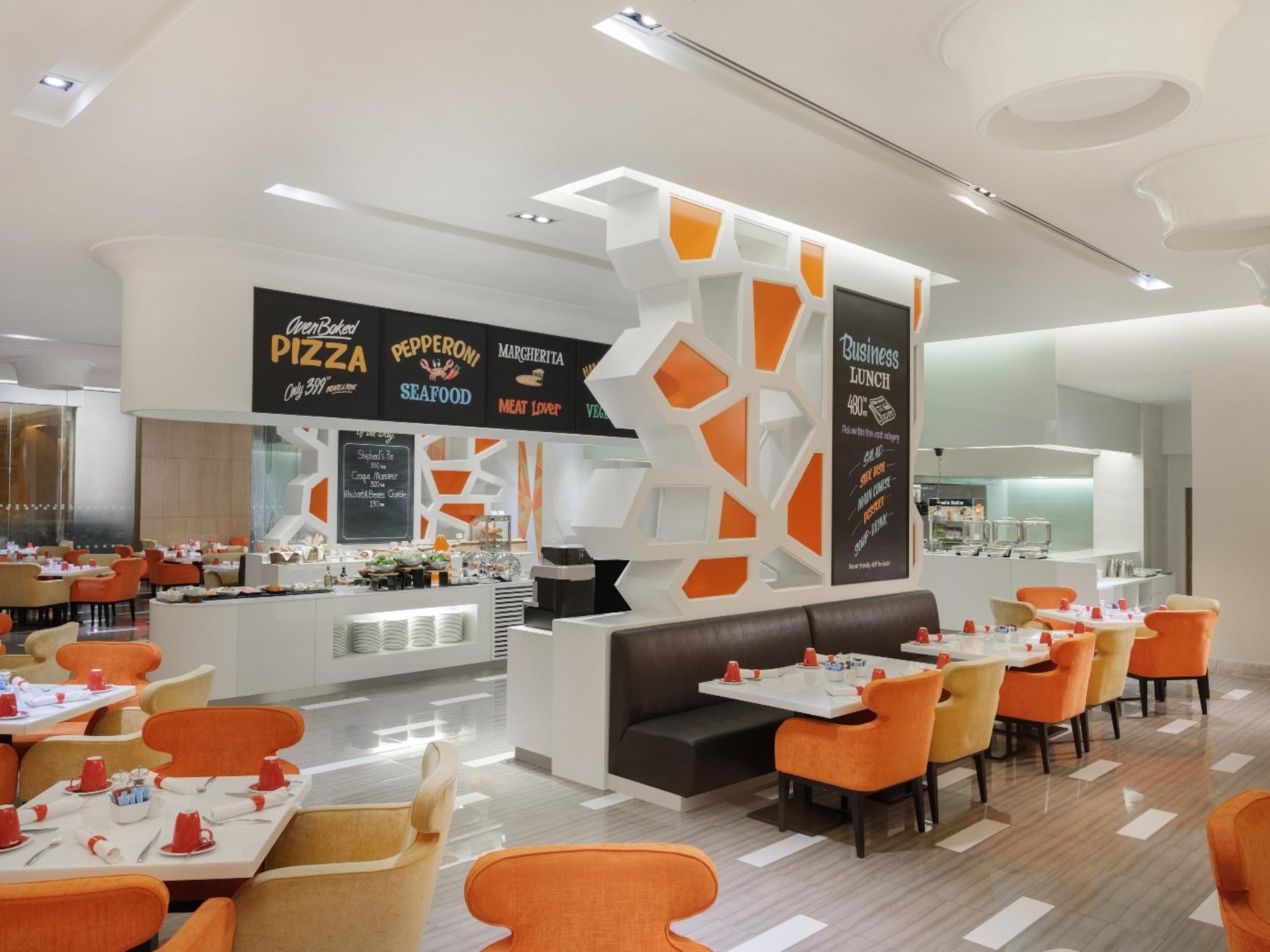 Hotel Four Points By Sheraton Bangkok, Sukhumvit 15 4*