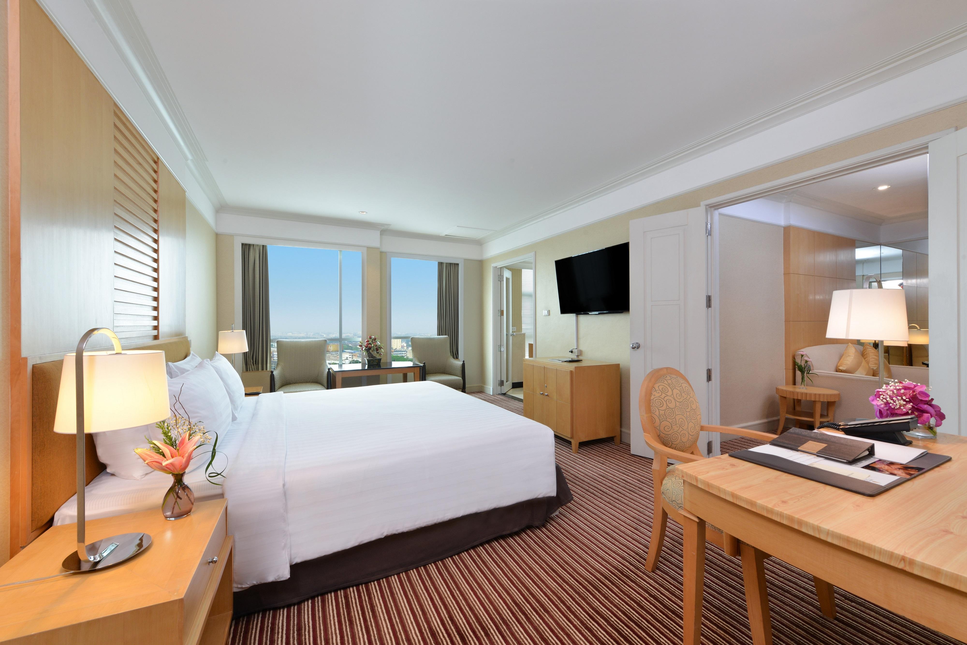 Miracle Grand Convention 4* Bangkok